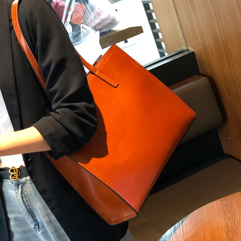 MALLUO New Women Female Shoulder Bags Lady Soft 100% Cowhide Genuine Leather Bag Design Fashion Tote Bucket Handbag