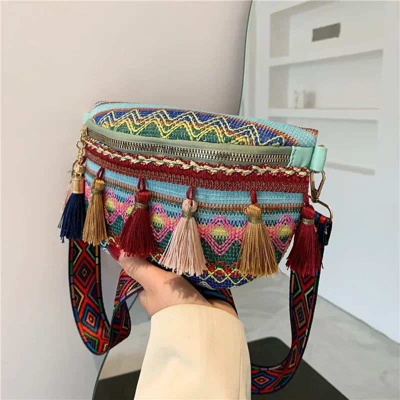The New Bohemian Ethnic Style Wide Strap Braided All-in-one Tassel Bucket Slant Shoulder Bag for Women العاب جنسيةللازواج