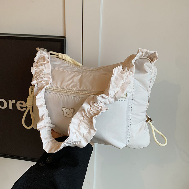 Women Puffer Shoulder Bag Puffy Crossbody Bag Large Capacity Chic Hobo Bag Pleated Strap Multi-pockets Padded Sing Bag