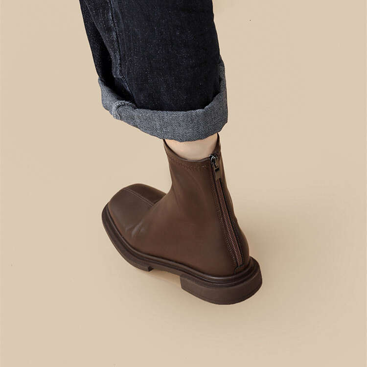 2025 Britain Retro Square Toe Ankle Boots Luxury Fashion Chelsea Boots New Low Heels Platform Women Shoes Botas De Mujer