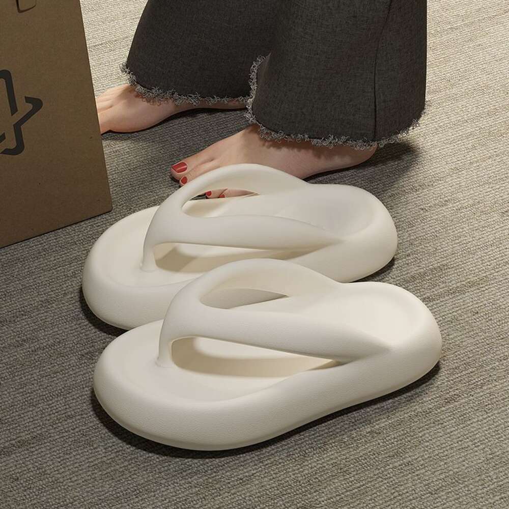 Slippers for women in summer, thick soled and soft soled, anti-skid and odor resistant cool slippers for home use, bathroom, and bathroom ddmythur
