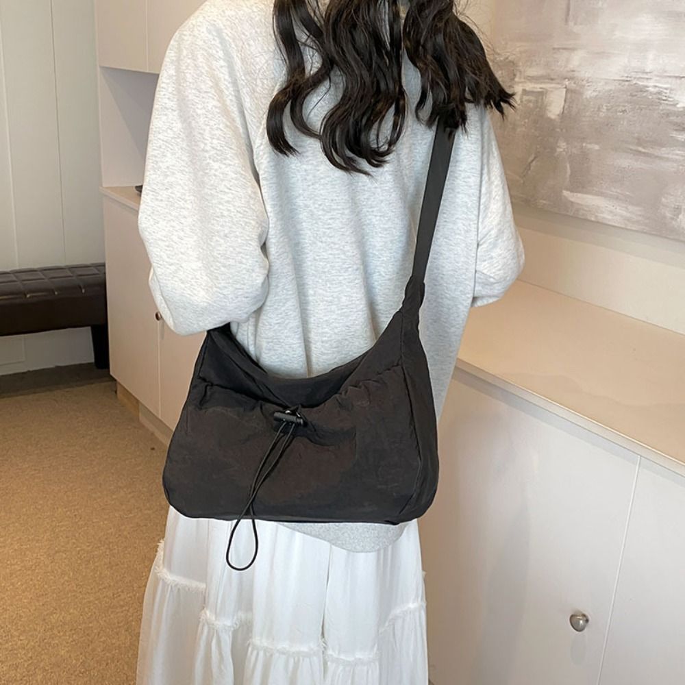 Solid Color Nylon Shoulder Bag Adjustable Shoulder Straps Nylon Drawstring Bucket Bag Tote Bag Korean Style Canvas Crossbody Bag
