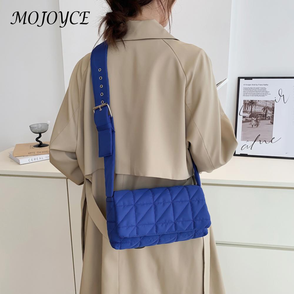 Fashion Padded Quilted Crossbody Bag Solid Color Designer Ladies Satchel Belt Buckle Women Crossbody Purse for Shopping