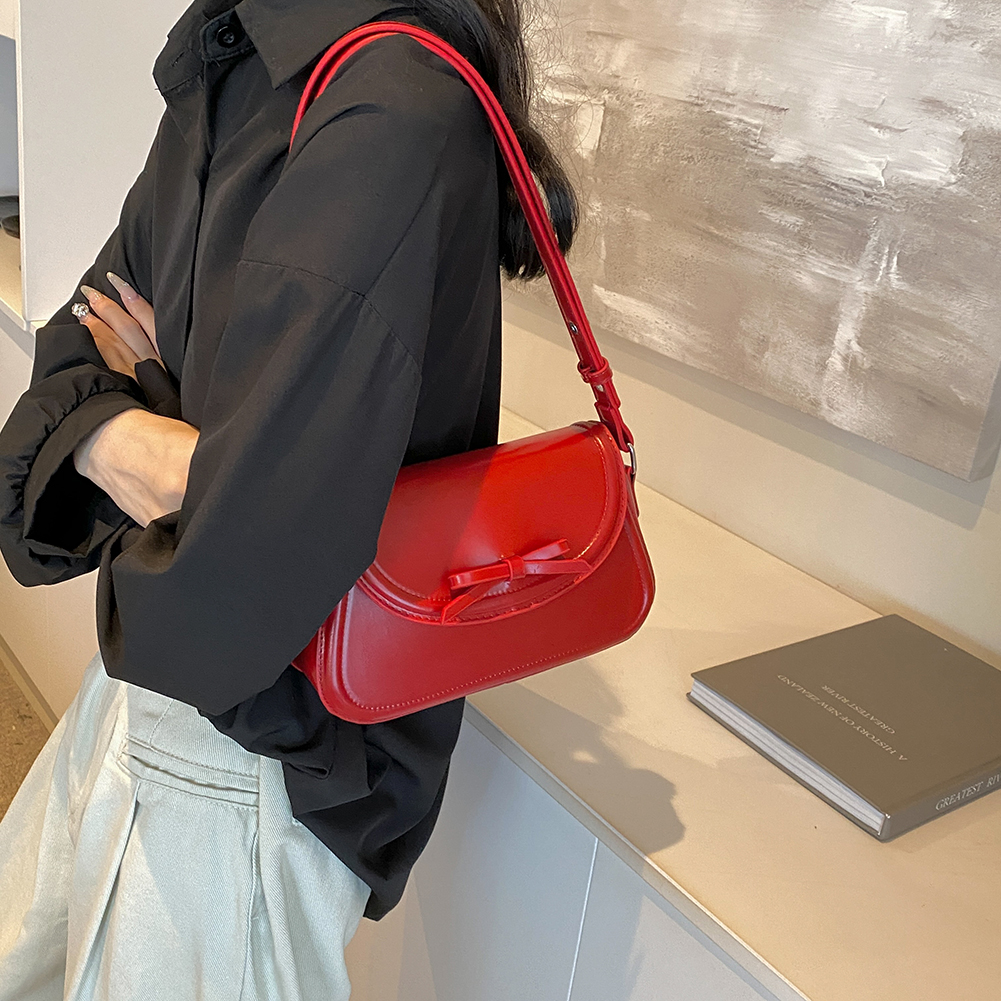 Women Small Underarm Bag PU Leather Leisure Armpit Handbag Solid Color Travel Underarm Handbag Girls Outdoor Daily Bag