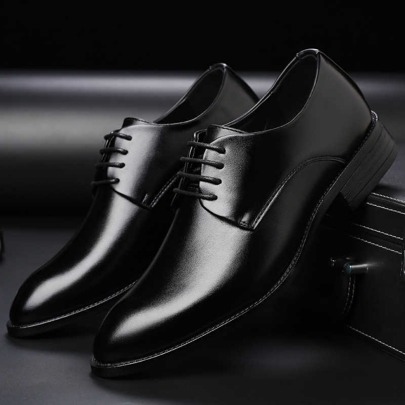 Mens Breathable Leather Shoes Formal Business Shoes Pointed Lace Up Flat Bottom Wedding Shoes Mens Plus Size