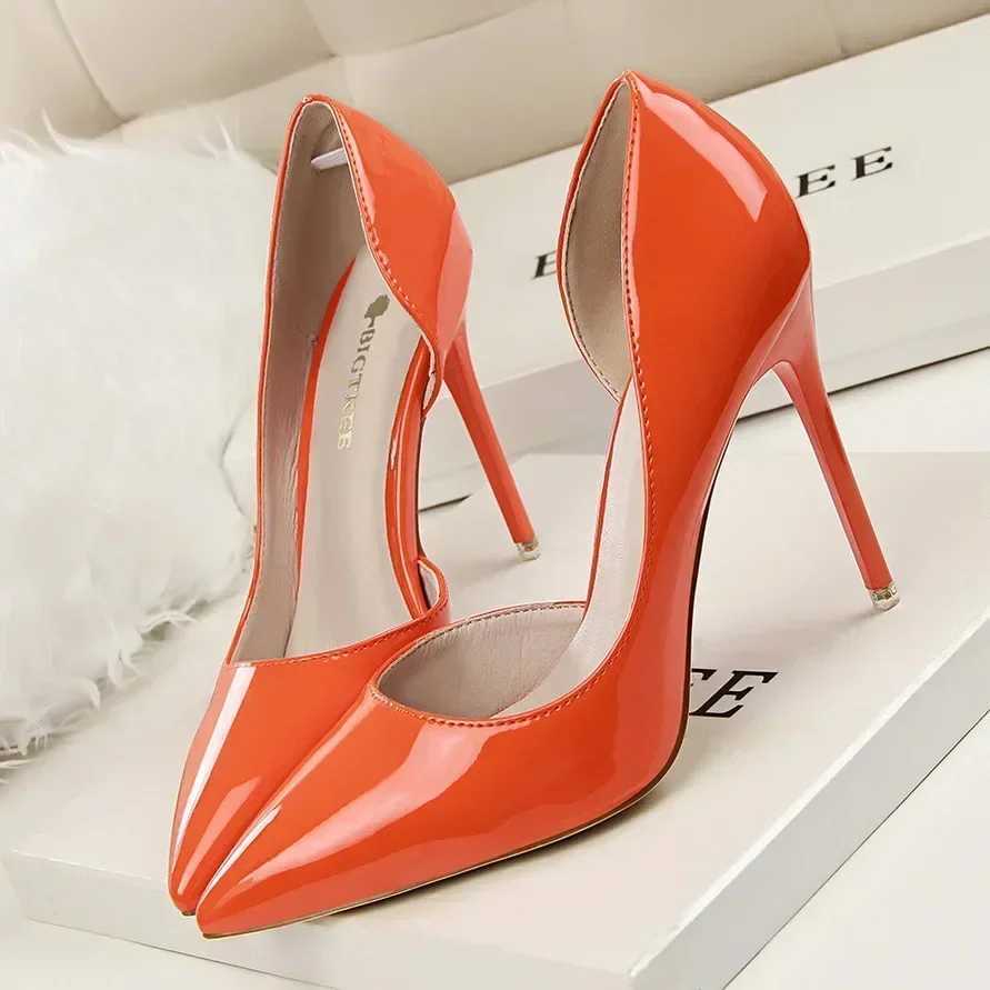 Wen Party 7.5cm 10.5cm High H Patent Leather Pump Womens Fine Line Low H Scarf Cutting Elegant Orange Red Shoes Y250319