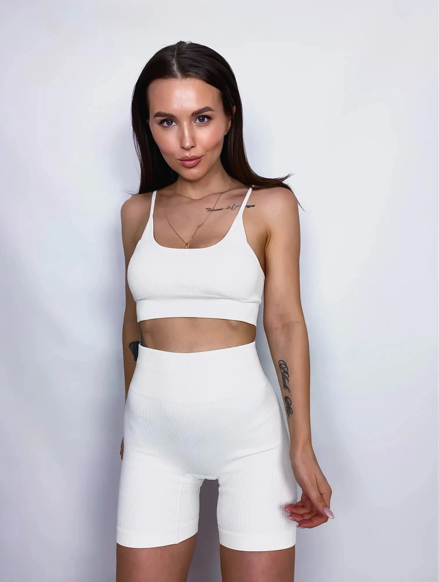 Seamless Ribbed Yoga Sets Workout for Women 2 Pieces Gym Suits Crop Tank High Waist Shorts Outfits Fitness Running 240402