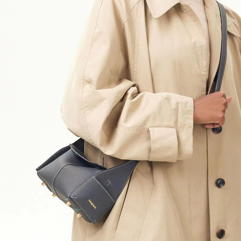 Original Brand Design Women Shoulder Bags New Adjustable Shoulder Bag Casual Style Classic Women Crossbody Bags Baguette Bag