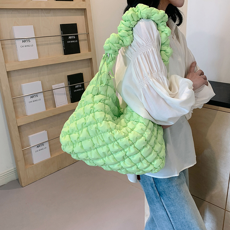 Quilted Tote Bag Puffer Shoulder Bag Large Padding Hobo Bag Lightweight Carryall Crossbody Bag for Women