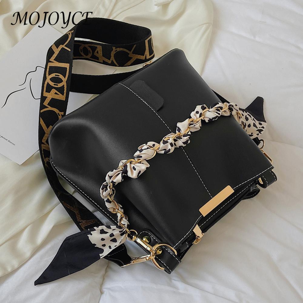 Trendy Luxury Chain Bucket Bag for Women in PU Leather Large Capacity Fashionable Crossbody Bag with Wide Strap
