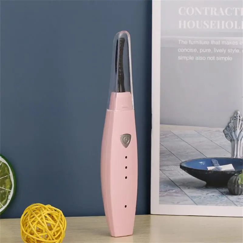 Quick heating adjustable temperature eyelash curler beautiful curler with temperature control portable eyelash curler 241107