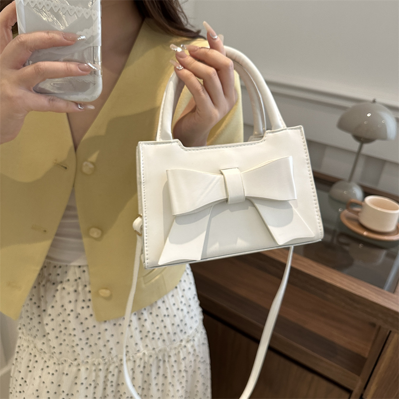 Women PU Bow Fashion Shoulder Bag Large Capacity Designer Small Handbags Adjustable Strap Trendy Satchel Bag Chic Hobo Bag