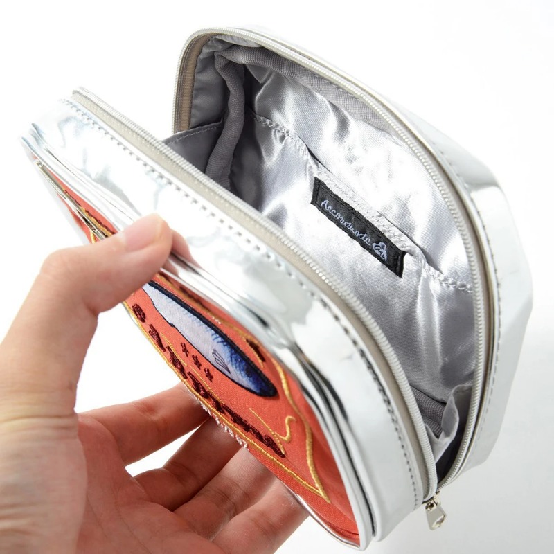 Canned Sardines Style Makeup Bag Cute Travel Cosmetic Bath Wash Creative Fashion Handbags Makeup Pouch Case Beauty Bags