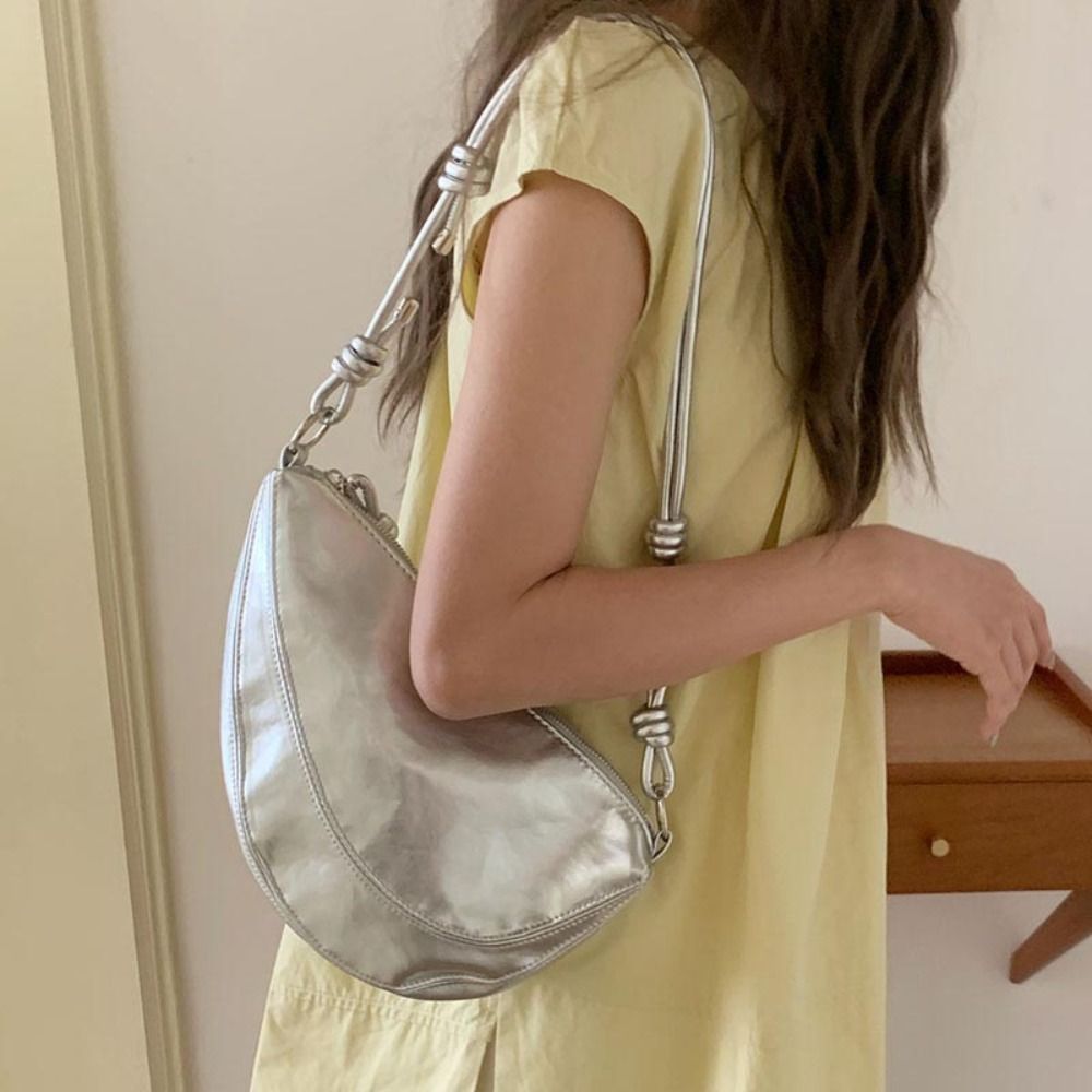 Elegant Korean Style Cow Horn Pu Bag Zipper Single Shoulder Half Moon Bag Luxury Dumpling Bag Travel