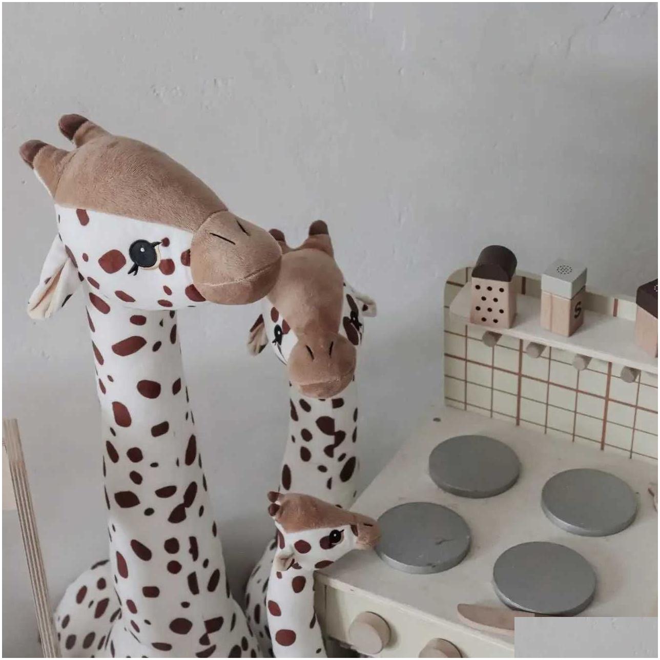 Dolls Brown Giraffe Doll Baby Sleeping Companion Comfort Gift Newborn Room Decorationc241107 Drop Delivery Toys Gifts Stuffed Animals Otp4V