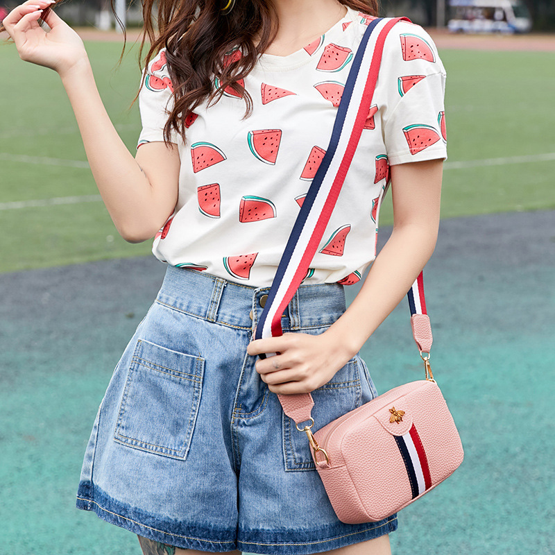 2024 New Style Women Bag Causal Small Famous Design Versatile Causal Fashion Crossbody Bag Ladies Square Messenger Shoulder Bag