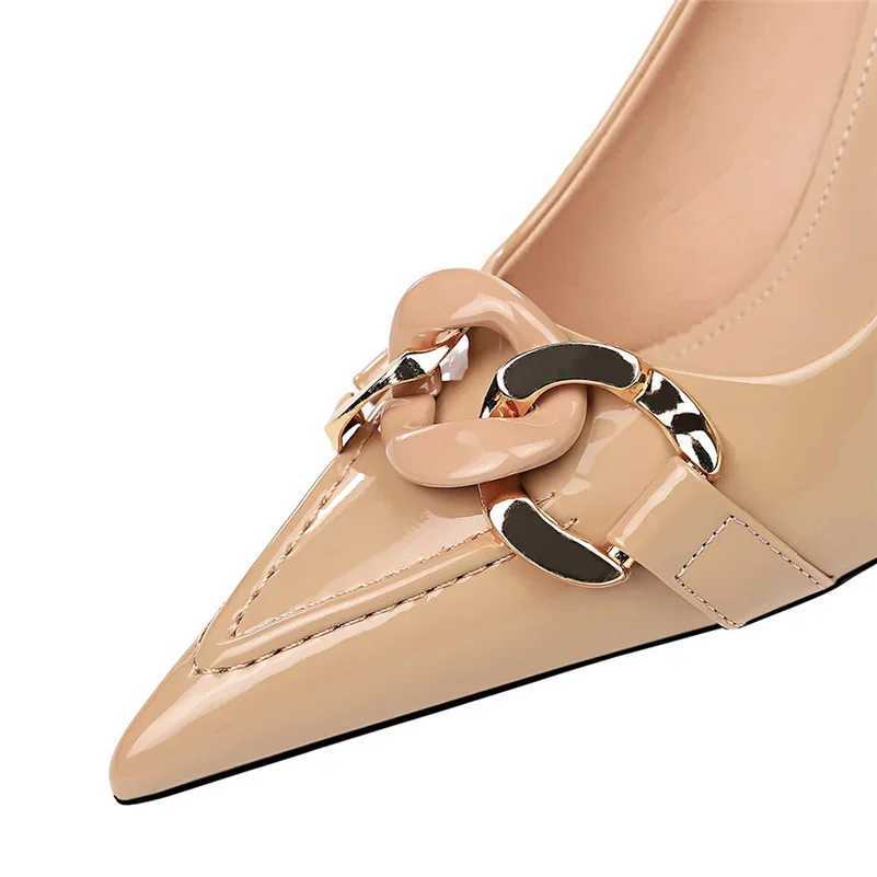 Wen Fetish 9.5cm High H Metal Chain Pump Wedding Bride Sexy Green Nude Stiletto Shoes Womens Scarf Smooth Leather Shoes Y250319