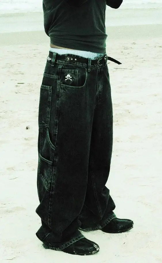 Streetwear Skull Pocket Embroidered Jeans Y2K Hip Hop Retro Baggy Black Pants Mens Punk Rock Low Rise Wide Leg Trousers 241108