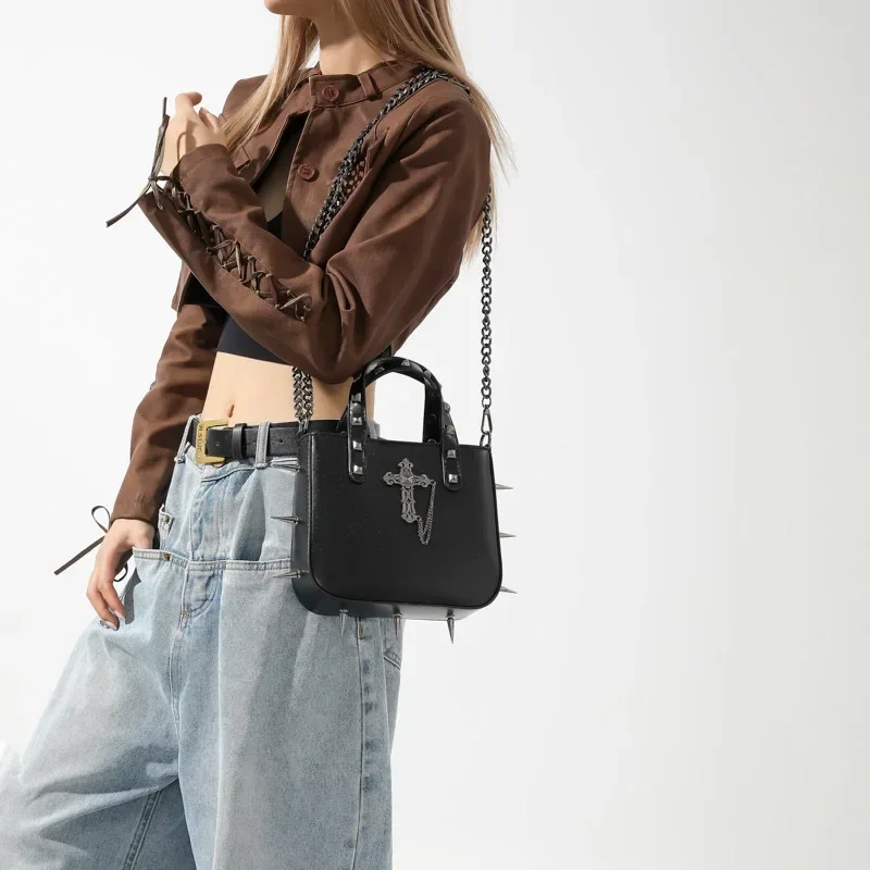 Personality Girls Punk Rivets Y2k Aesthetic Shoulder Bag Korean Gothic Cross Handbags Women Casual Vintage Crossbody Bags Trendy