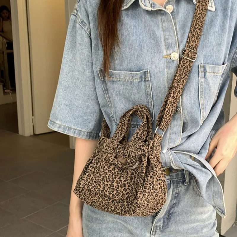 Fashion Woman Leopard Print Small Crossbody Bags Female Canvas Shoulder Bag Summer Handbags for Women 2024 Designer Luxury