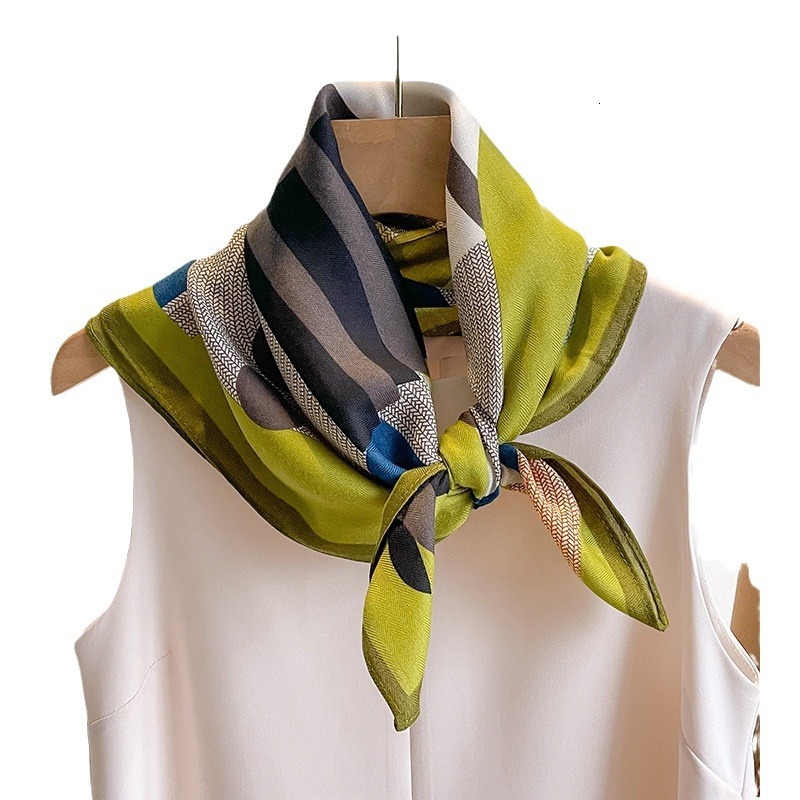 High quality fashion design,Autumn and winter cotton linen women, paired with shirts protection, neck accessories, scarves