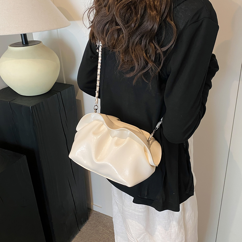 Women Crossbody Bag Pleated PU Leather Underarm Purse with Chain Handbag Clutch Purse for Travel Commuting