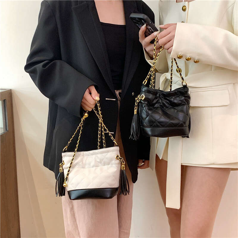 High end summer mini women's fashionable diamond grid chain bucket bag, light luxury temperament, single shoulder crossbody bag