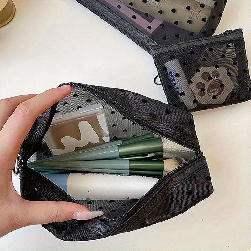 heart-shaped printed grid portable makeup bags, multifunctional transparent women lipstick storage bags.