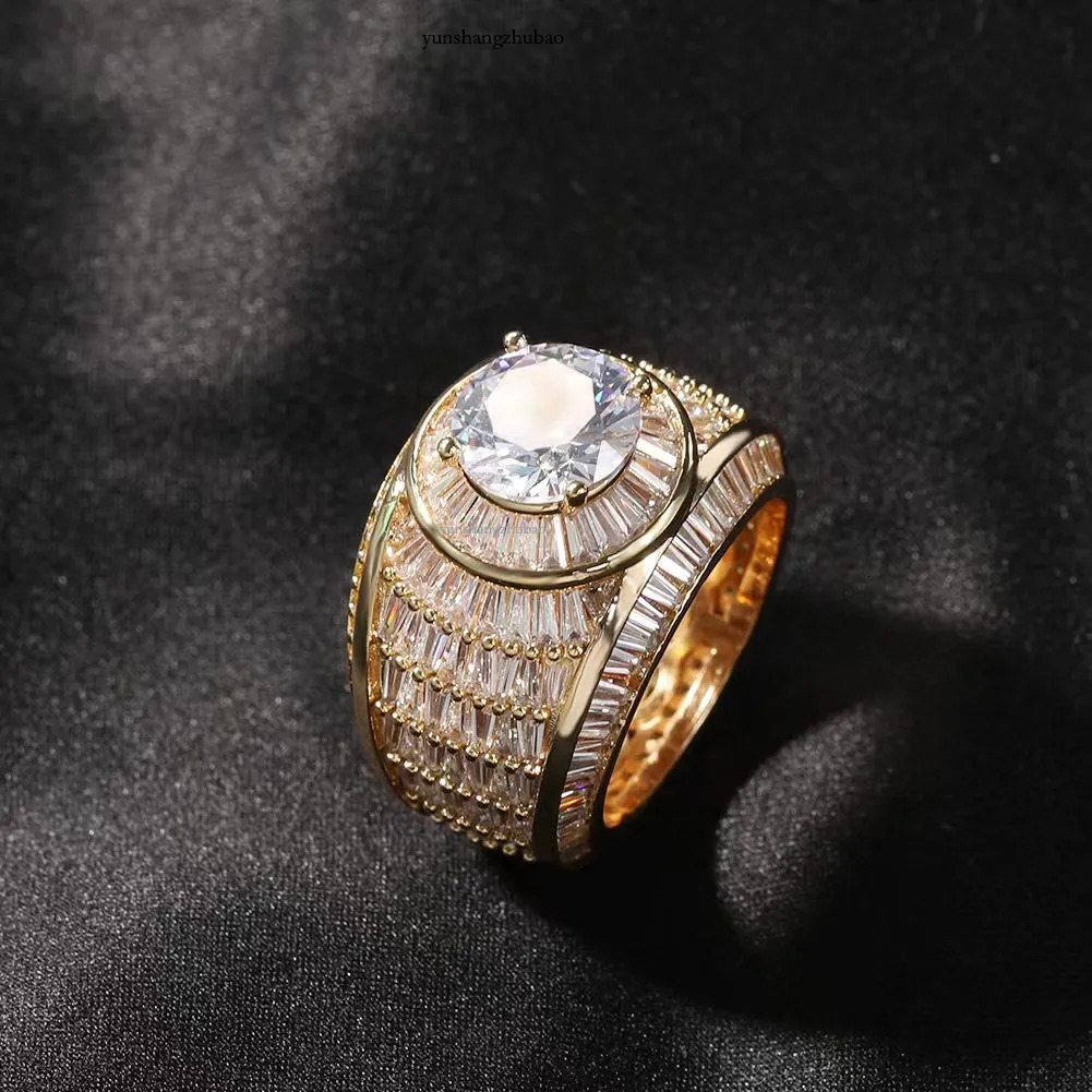 Custom 10k Solid Invisible Setting Mens Hip Hop Iced Out d Color Emerald Baguette Cut Vvs Moissanite Ring for Men