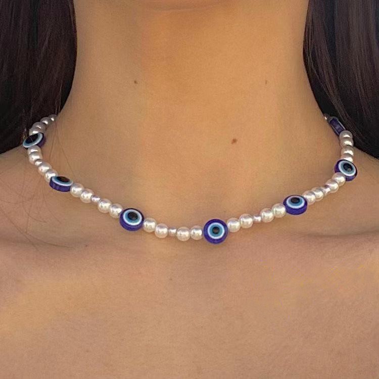 Cross Border Blue Eyed Imitation Pearl Necklace for European and American Women Punk Acrylic Jewelry Personalized Single-layer Woven Geometric Necklac
