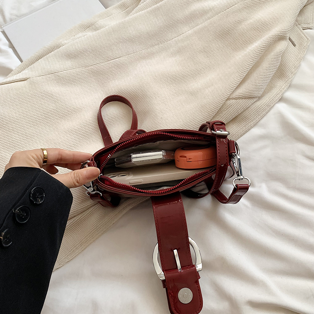PU Patent Leather Shoulder Bag Zipper for Women Crossbody Bag Magnetic Closure Hobo Bag Adjustable Shoulder Strap Clutch Purse