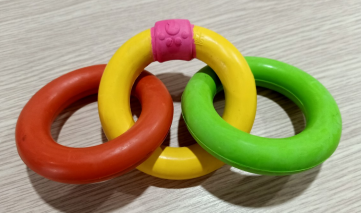 Supplier Dog Toy Chew Toy Hot Selling Invincible Chains Three Ring Rubber Vietnam for Dogs Pet Toys All-season Not Support