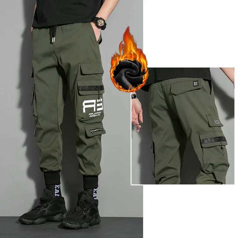 Men Trend Versatile Multi Pockets Cargo Pants Daily Fashion Sports Casual Trousers New Plush Thicken Winter Thermal Harem Pants LX241107