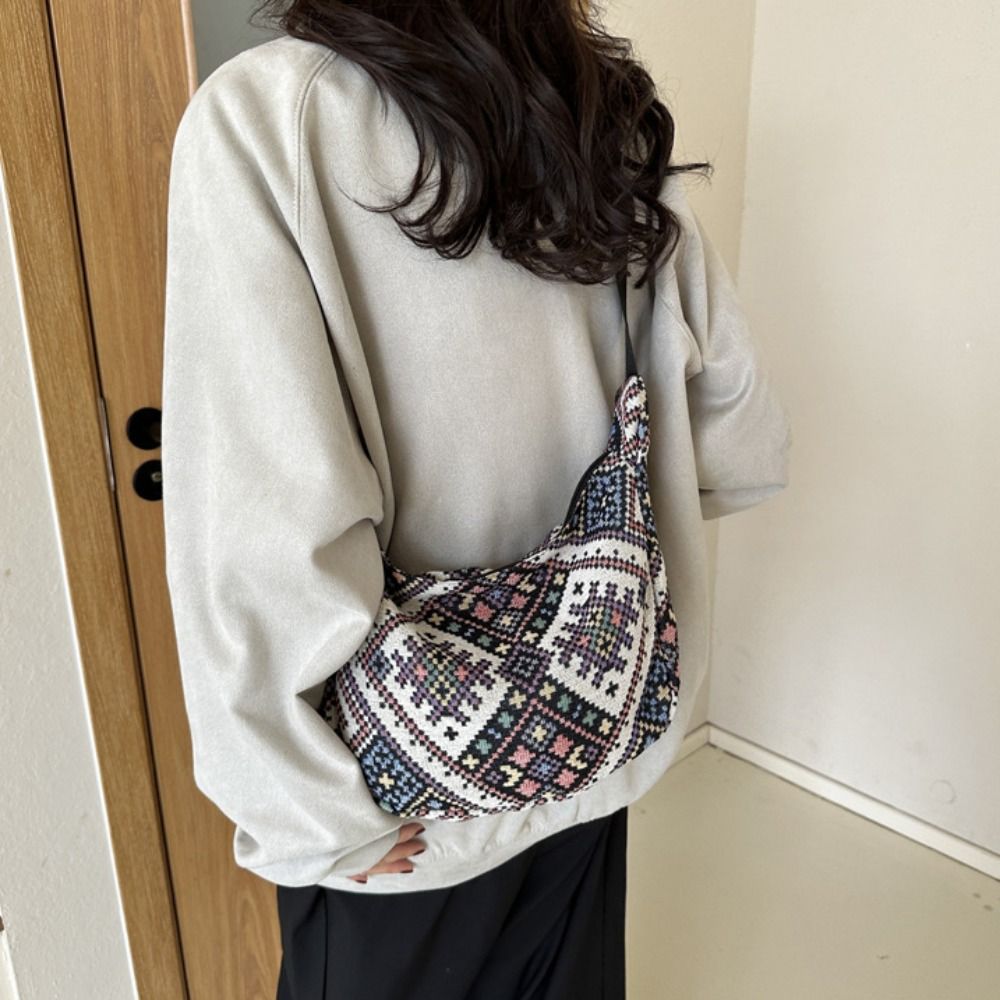 Large Capacity Ethnic Style Shoulder Bag Bohemian Korean Style Canvas Crossbody Bag Phone Bag Small Square Bag