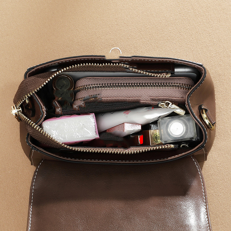 For Women Summer Niche Design High-end Feel New Commuting Crossbody Small Trendy Travel And Play Bag New Free Delivery Designer Bag
