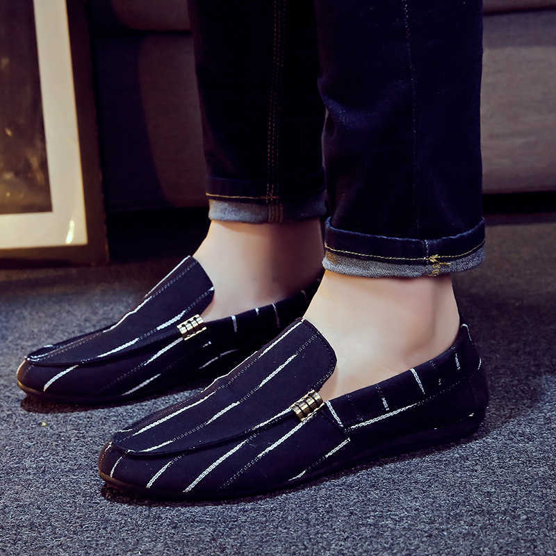 Spring and Autumn Season Mens Shoes Lazy Man Bean Shoes Mens Korean Version Old Beijing Cloth Shoes Mens Casual Shoes Student Breathable Shoes Men