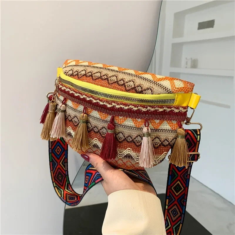 The New Bohemian Ethnic Style Wide Strap Braided All-in-one Tassel Bucket Slant Shoulder Bag for Women العاب جنسيةللازواج