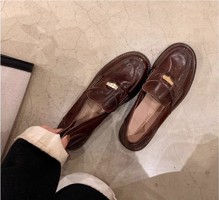 Black Womens Shoes Derby Flats British Style Casual Female Sneakers Ladies' Footwear Shallow Mouth Loafers With Fur Soft