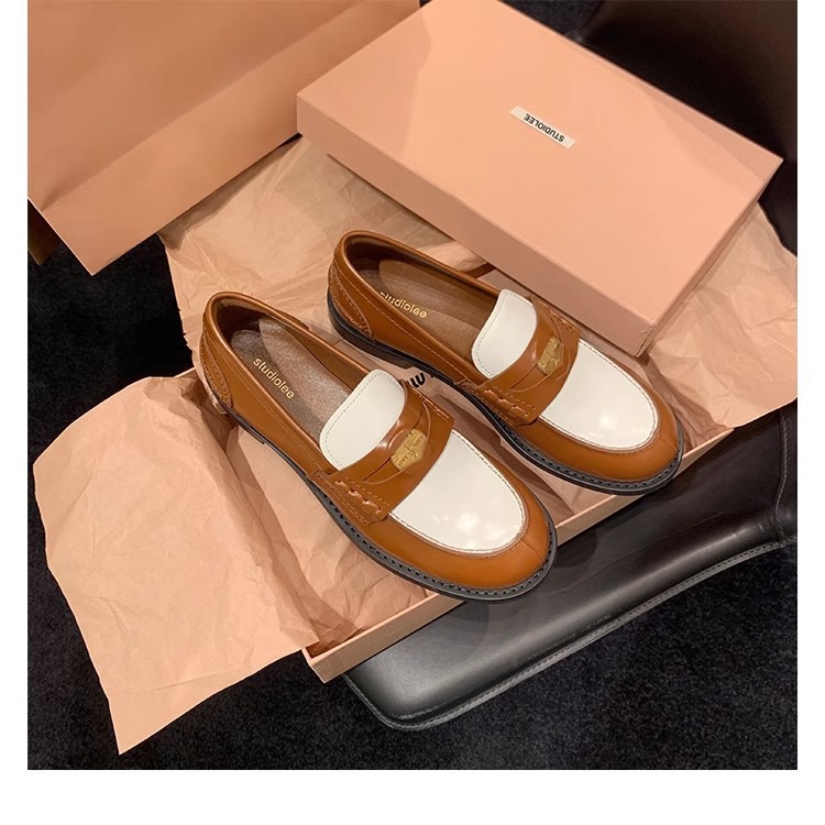 Black Womens Shoes Derby Flats British Style Casual Female Sneakers Ladies' Footwear Shallow Mouth Loafers With Fur Soft