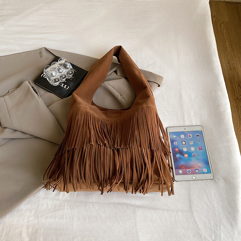 2024 new fashionable fashionable frosted fringed bag bag retro suede bucket bag cross-body bag