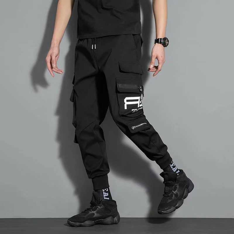 Men Trend Versatile Multi Pockets Cargo Pants Daily Fashion Sports Casual Trousers New Plush Thicken Winter Thermal Harem Pants LX241107