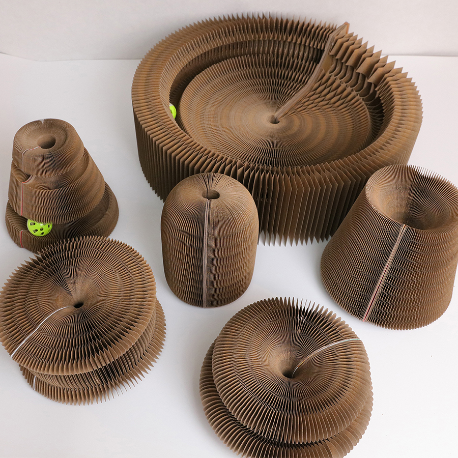 OEM Customized 2-in-1 Scratch Board Durable Magic Organ Cat Scratcher Corrugated Cardboard Interactive Chew Toy for Cats