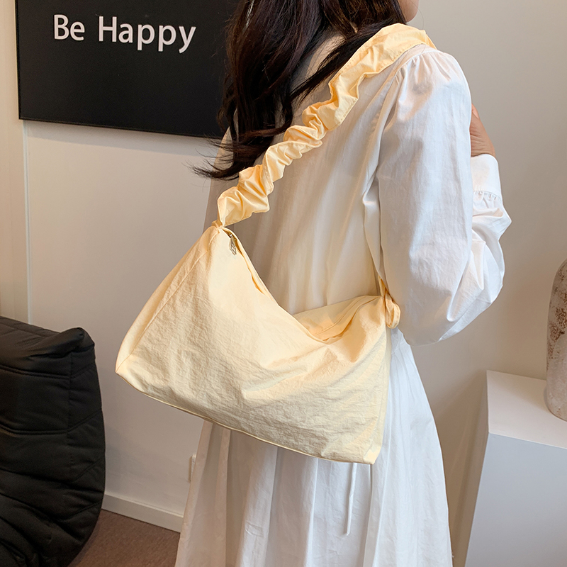 Women Shoulder Bag Ruched Nylon Crossbody Bag Solid Satchel Purse Trendy Hobo Bag for Shopping Travel
