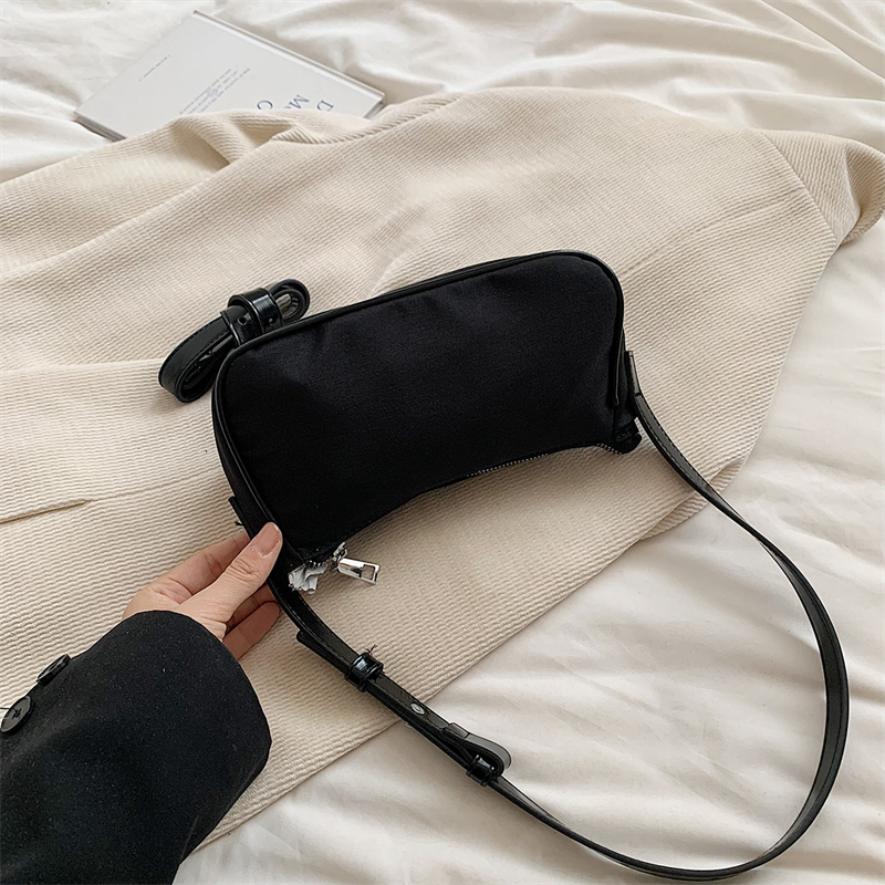 Women Underarm Bag Stylish Crossbody Bag Adjustable Strap Casual Satchel Bag Multi-pockets Oxford Shoulder Handbag Chic Hobo Bag