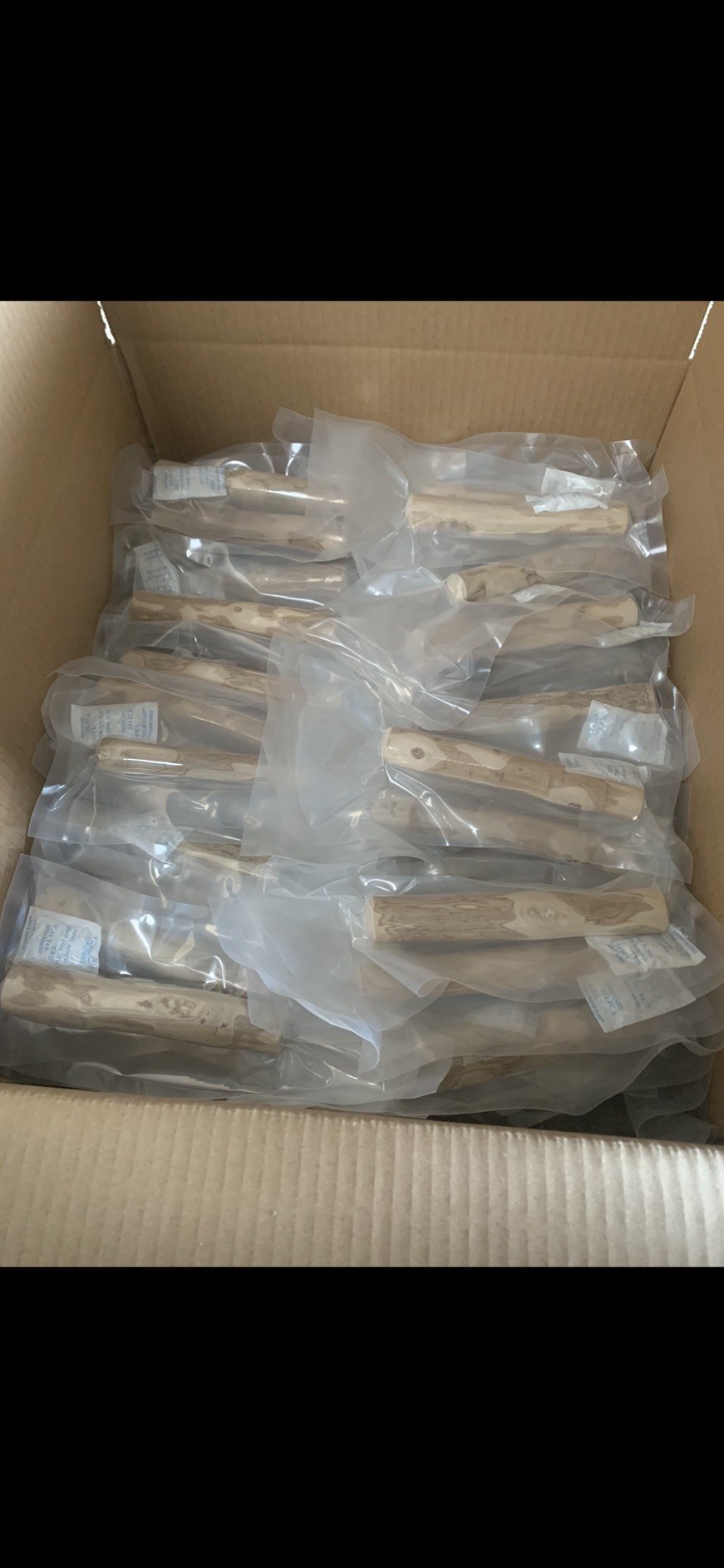 100% Natural Coffee wood dog chew sticks/ Dog Chew toys Pet Product Wholesale price from Viet Nam - Ms Tammy +1 763 353 5245