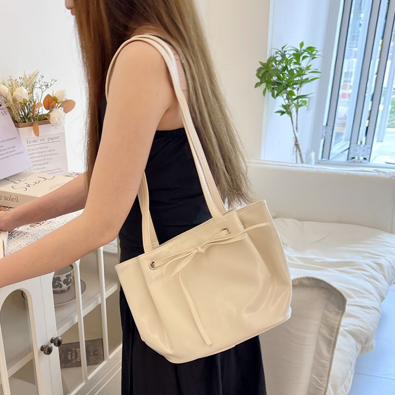 Drawstring Armpit Bag Women S New Bow Bucket Bag Fashionable Shoulder Bag