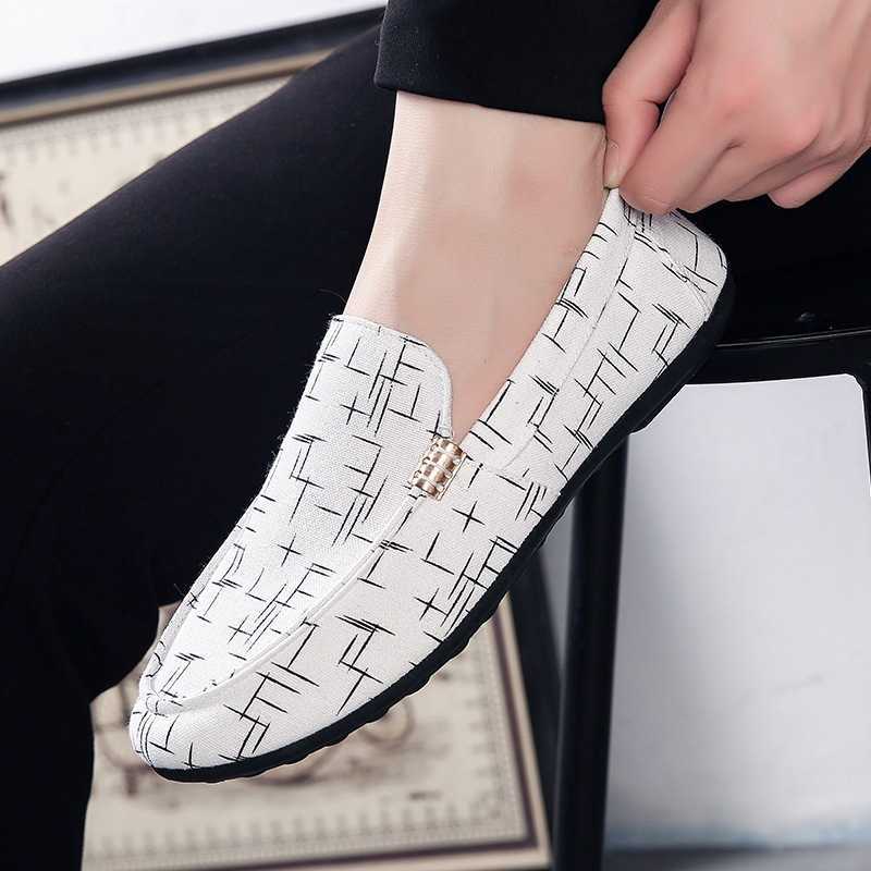 Doudou Shoes Men Slip Lazy Mens Shoes Korean Fashion Shoes Mens Casual Shoes Youth Kwai Red Mens Doudou Shoes