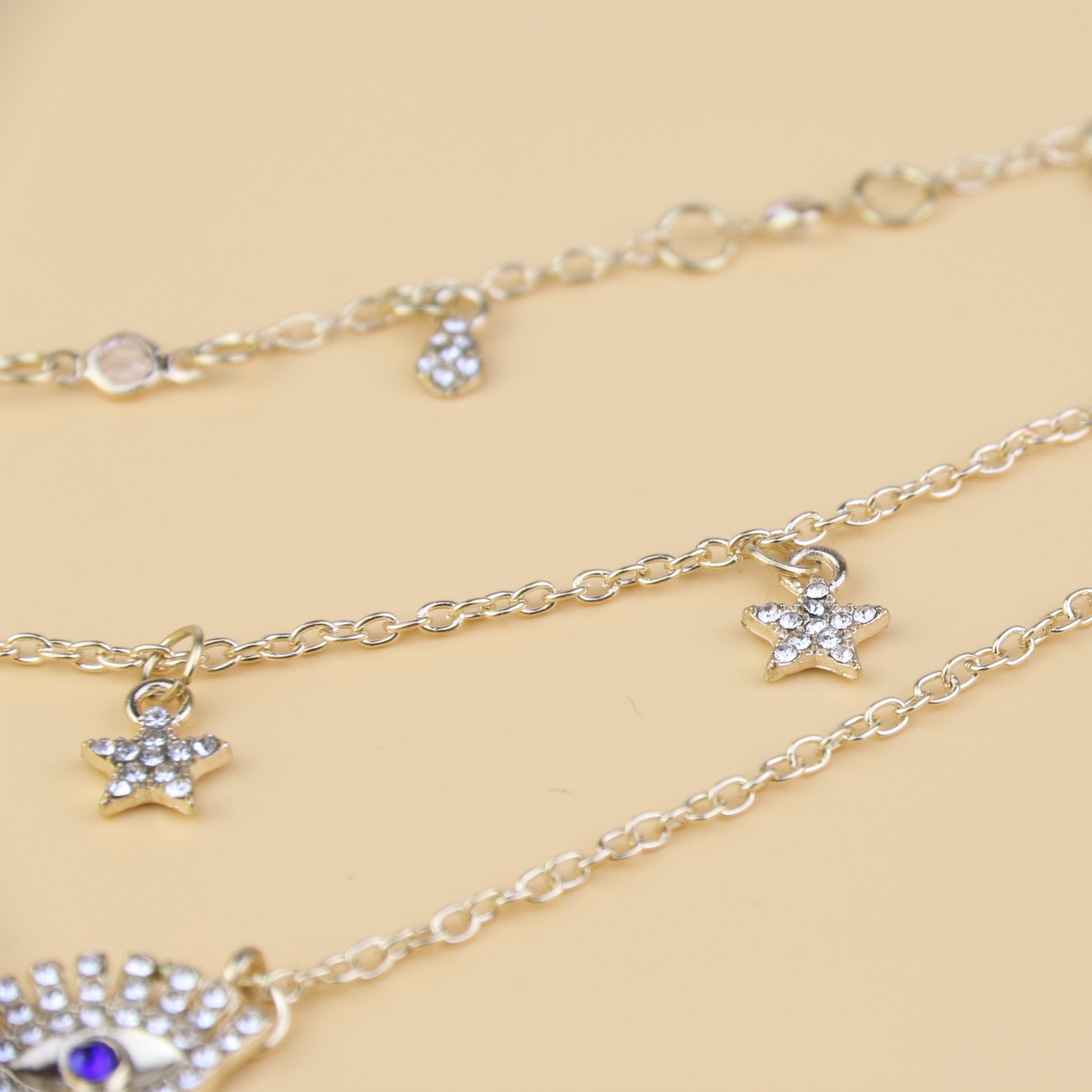 Retro Fashion Personality Full Diamond Eyes Set with Diamond Pentagram Necklace Multi-layer Water Droplet Star Flat Diamond Necklace for Women