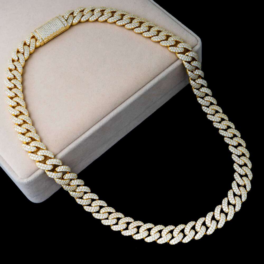 New High Quality Fashion Diamond Vvs Moissanite Baguette 925 Sterling Silver Cuban Link Chain