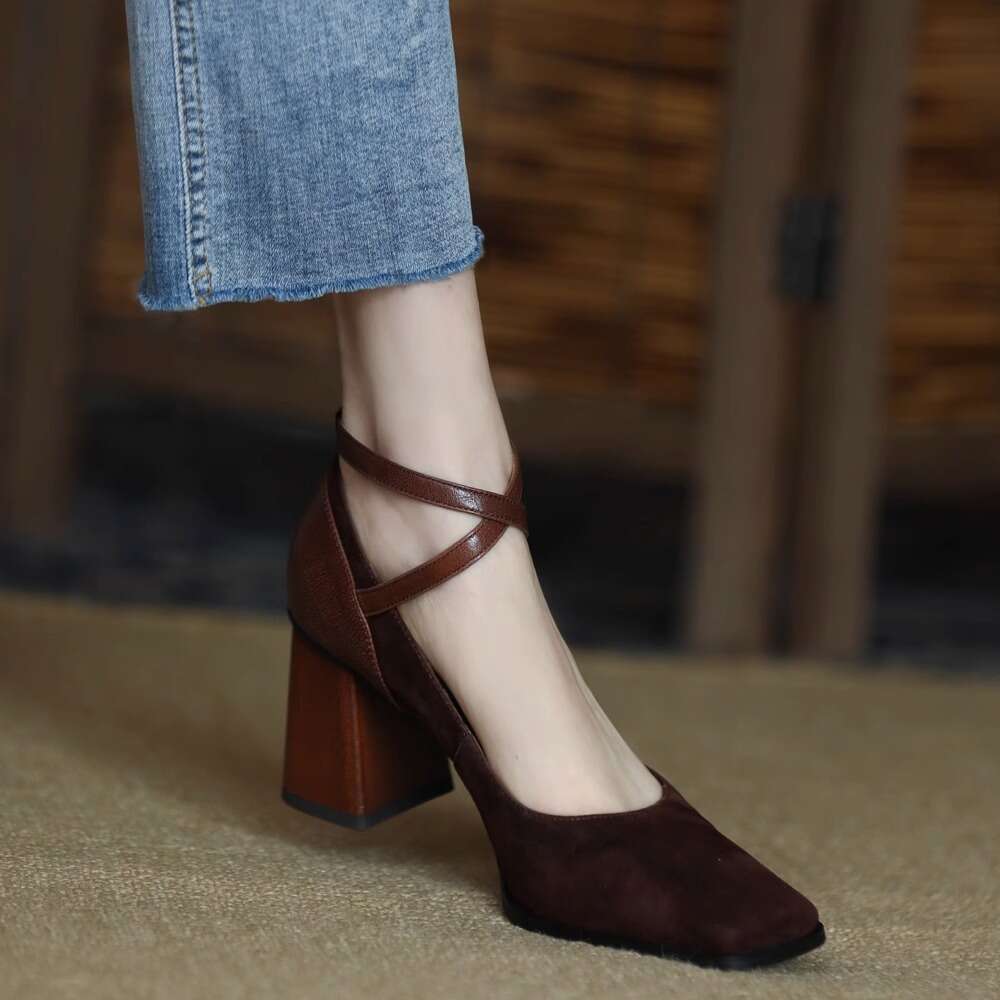 Spring and Autumn New Fashion Square Toe Thick Heel Retro Matte Sexy Trendy Cross Buckle Women's Shoes